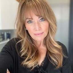 A photo of the stylist