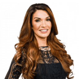 A photo of the stylist